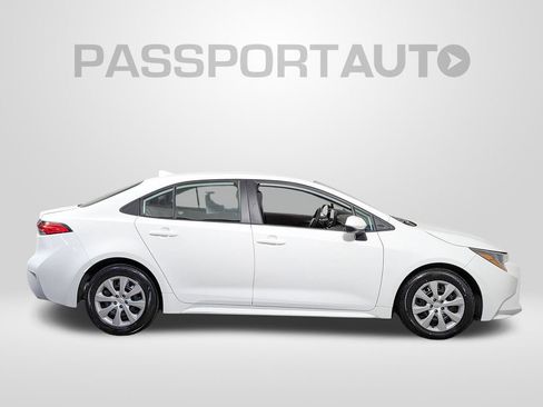 Used 2024 Toyota Corolla LE image 8