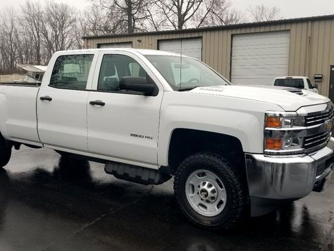 Used 2017 Chevrolet Silverado 2500 W/T w/ WT Fleet Convenience Package image 6