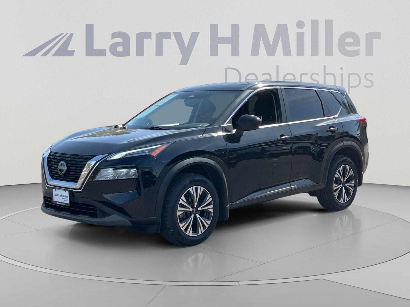 Used 2023 Nissan Rogue SV FWD image 1