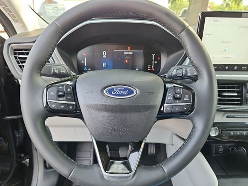 Used 2024 Ford Escape Active w/ Tech Pack #1 AWD/4WD image 10