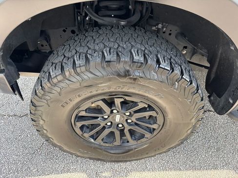 Used 2024 Ford F150 Raptor AWD/4WD image 13