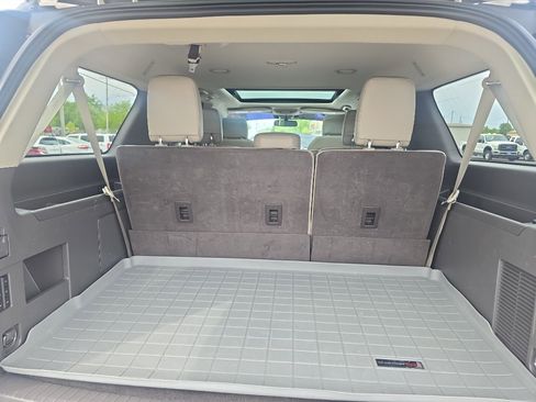 Used 2018 Ford Expedition Max Limited w/ Equipment Group 301A AWD/4WD image 11