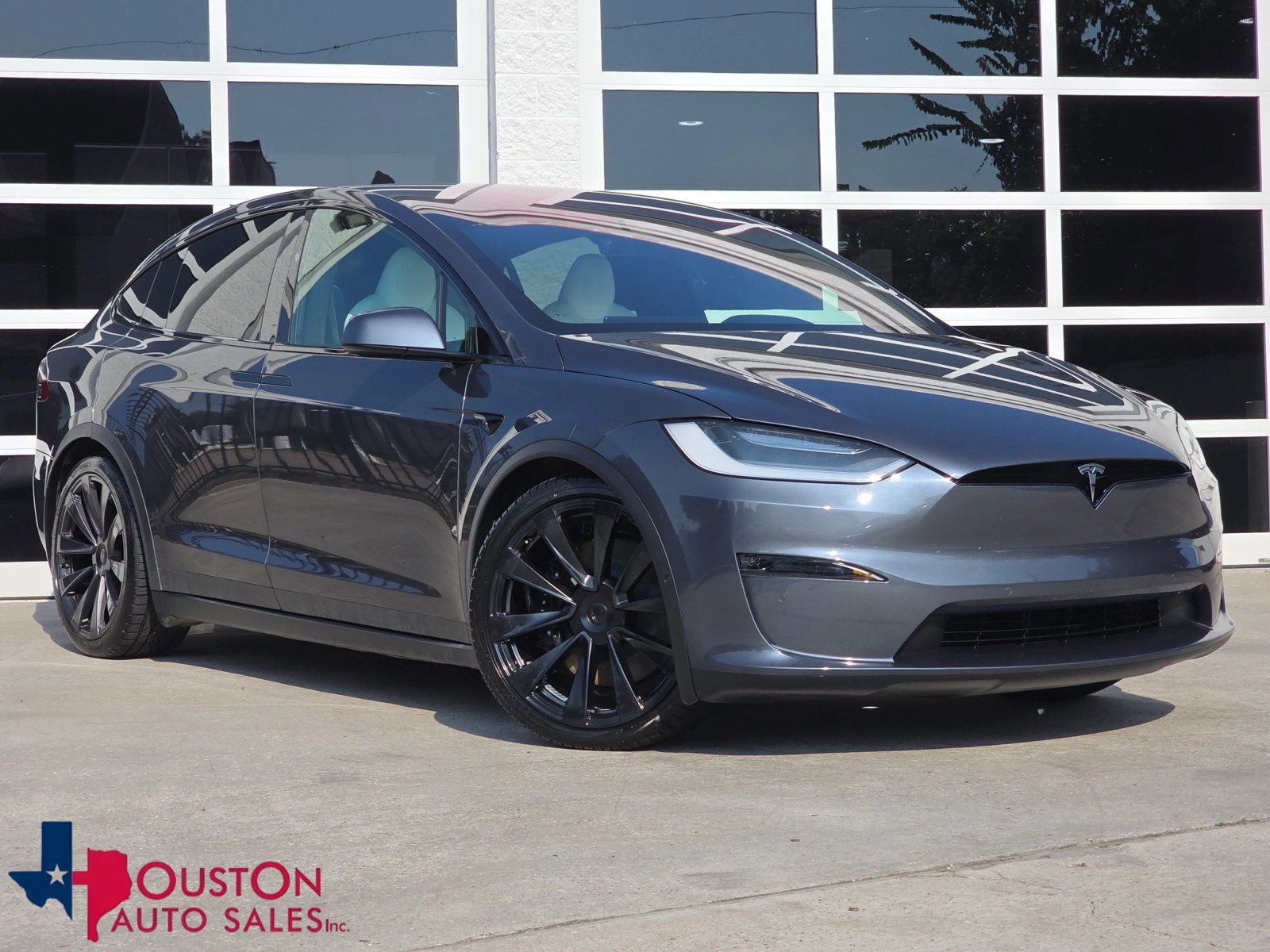 Used 2022 Tesla Model X Plaid AWD/4WD image 1