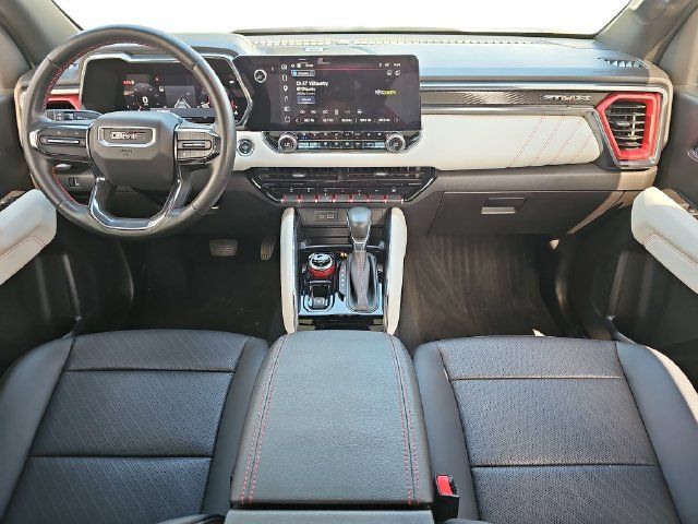 Used 2024 GMC Canyon AT4X AWD/4WD image 9
