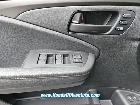 Certified 2024 Honda Passport TrailSport image 23