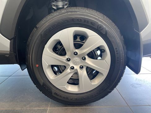 Certified 2025 Toyota RAV4 LE image 26