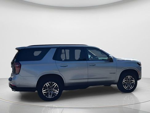 Used 2025 Chevrolet Tahoe Z71 image 9