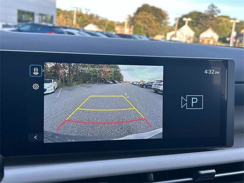 New 2026 Hyundai Tucson SE image 10