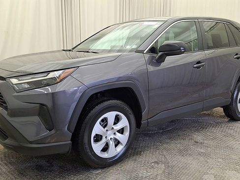 Used 2025 Toyota RAV4 LE image 7