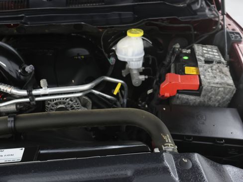 Used 2019 RAM 1500 Big Horn image 17