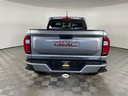New 2026 GMC Canyon Elevation w/ Convenience Package image 21