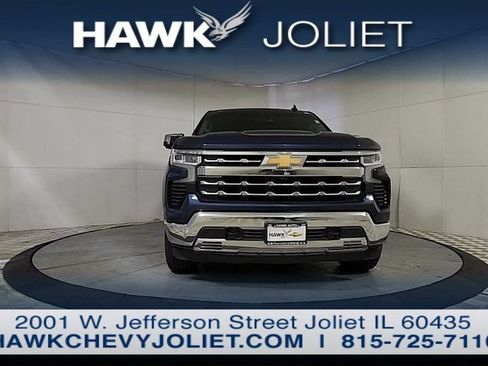 Used 2023 Chevrolet Silverado 1500 LTZ AWD/4WD image 9