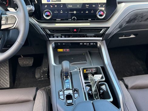 New 2026 Lexus TX 350 AWD image 11