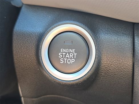 Used 2021 Hyundai Kona SEL image 24