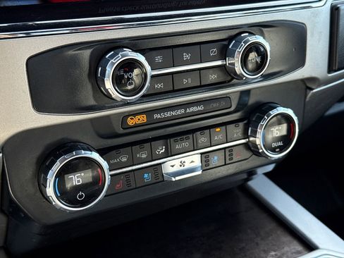 Used 2022 Ford F450 Lariat w/ Lariat Ultimate Package image 25