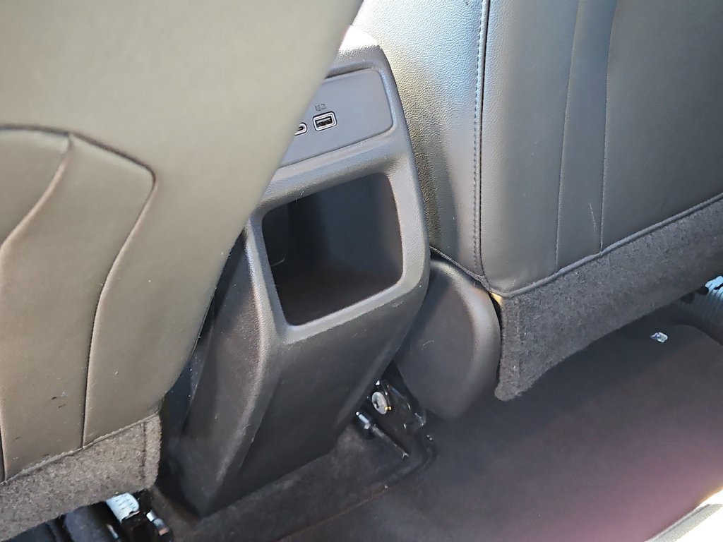 Used 2024 Chevrolet Trax LT FWD image 14