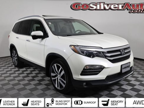 Used 2017 Honda Pilot Touring image 1