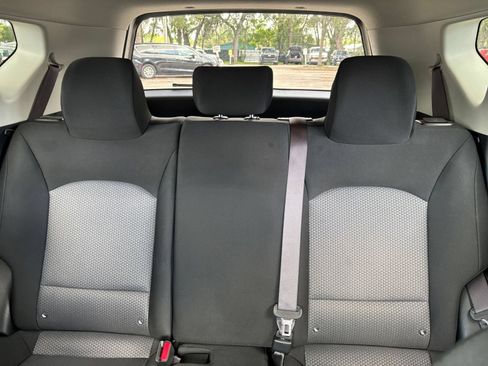 Used 2025 Kia Soul LX w/ LX Technology Package FWD image 35