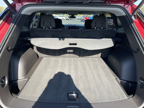 Used 2019 Chevrolet Blazer LT image 6