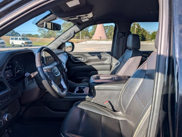 Used 2021 GMC Yukon XL SLT RWD image 9