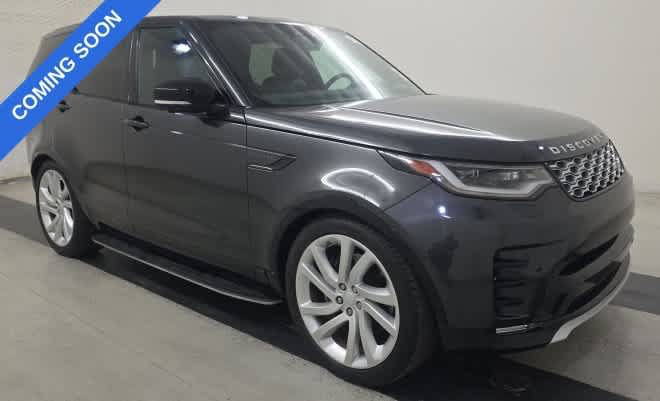Used 2023 Land Rover Discovery Metropolitan Edition AWD/4WD image 1