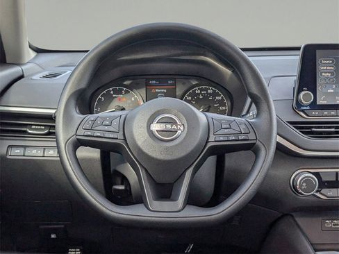 New 2025 Nissan Altima 2.5 S image 13