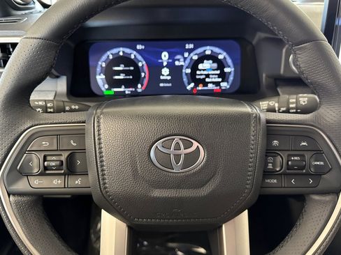 New 2025 Toyota 4Runner Trailhunter image 22