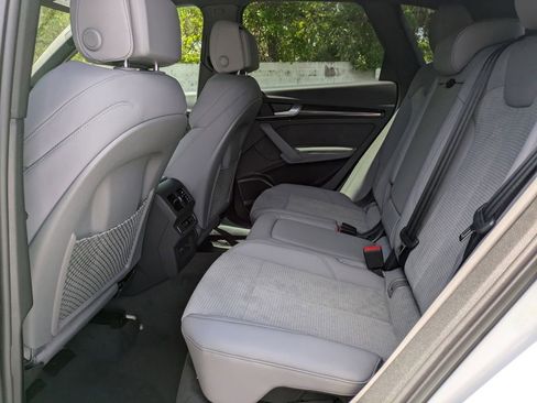 Used 2025 Audi SQ5 Premium Plus AWD/4WD image 6