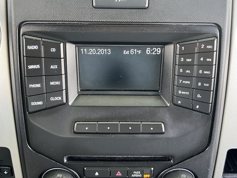 Used 2014 Ford F150 XLT w/ Equipment Group 302A Luxury AWD/4WD image 27