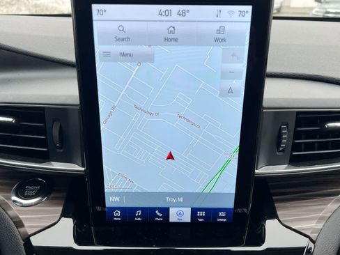 Used 2023 Ford Explorer Limited w/ Hybrid Equipment Group 310A image 29