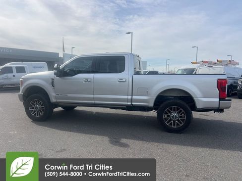Used 2019 Ford F350 Lariat w/ Lariat Ultimate Package image 32