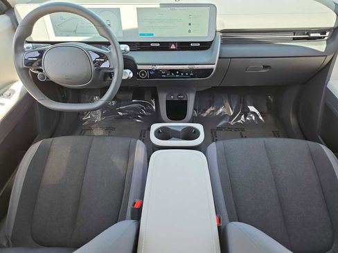 Used 2024 Hyundai Ioniq 5 SEL image 15