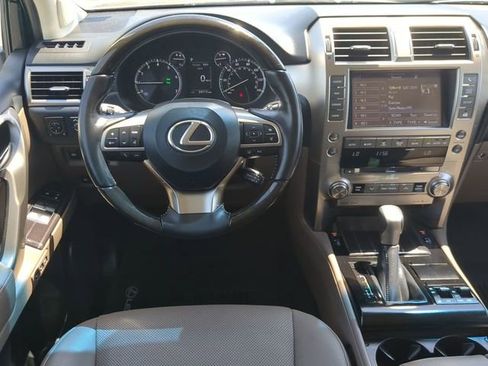 Used 2021 Lexus GX 460 Premium w/ Premium Package AWD/4WD image 14