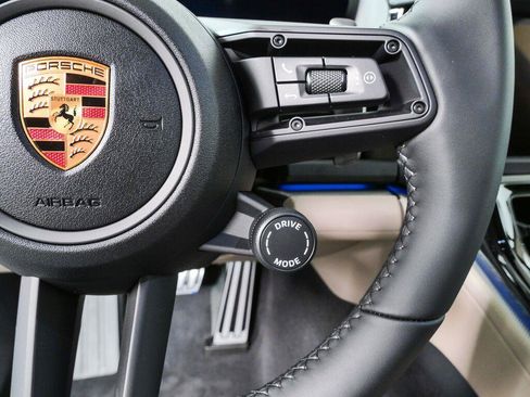 New 2026 Porsche Panamera 4 AWD/4WD image 11
