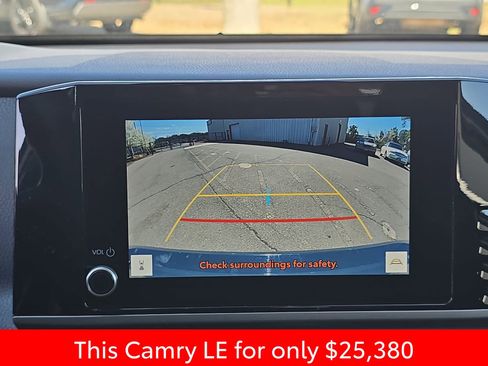 Used 2025 Toyota Camry LE image 28