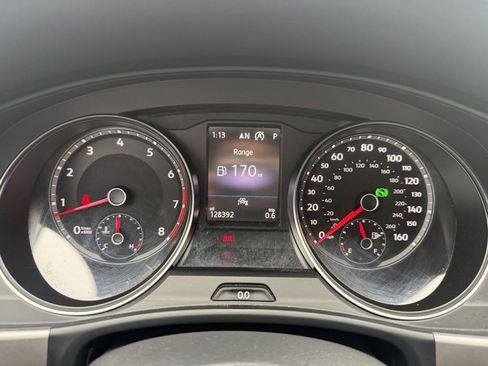 Used 2021 Volkswagen Atlas SE image 43