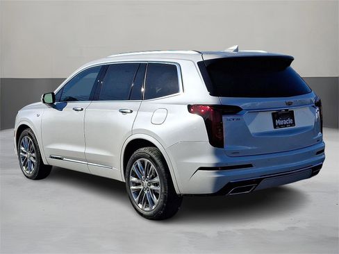 New 2025 Cadillac XT6 Premium Luxury w/ LPO, Floor Liner Package AWD/4WD image 3