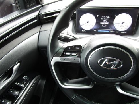 Used 2022 Hyundai Tucson SEL w/ Convenience + Premium Package FWD image 13
