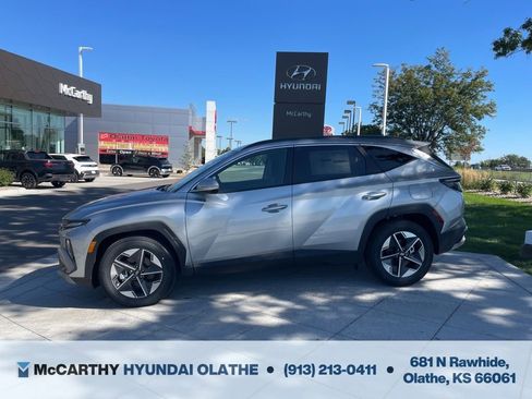Certified 2025 Hyundai Tucson SEL FWD image 13
