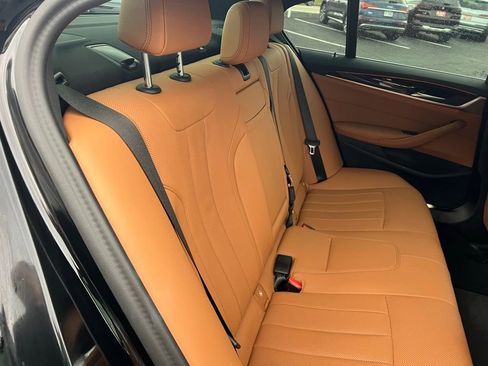 Used 2023 BMW 540i xDrive w/ Convenience Package image 24