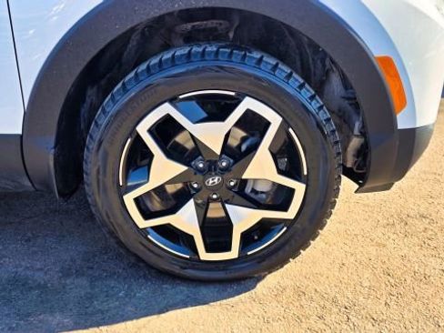 Used 2024 Hyundai Santa Cruz Limited image 55