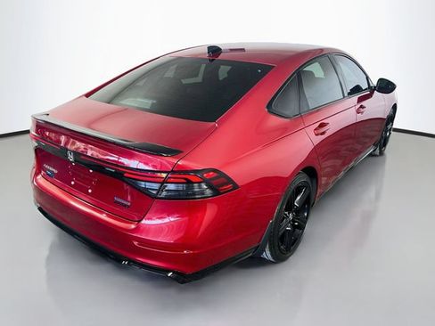 Used 2024 Honda Accord Sport image 8