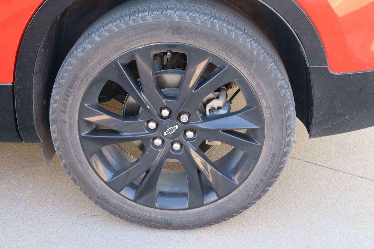 Used 2019 Chevrolet Blazer RS w/ Sun and Wheels Package FWD image 28