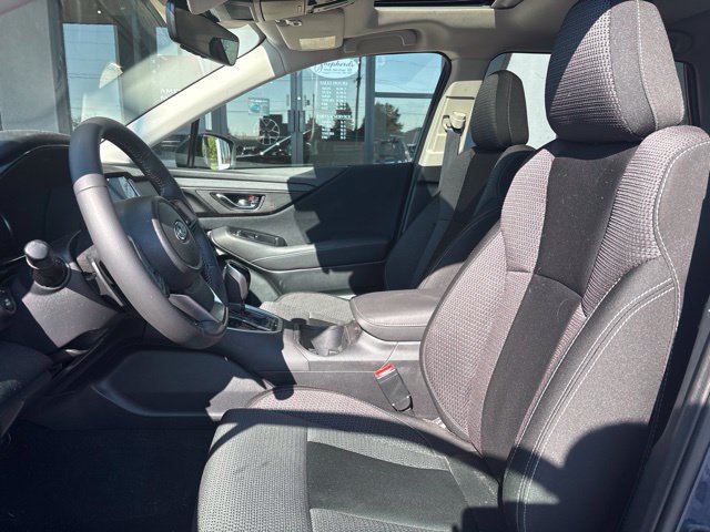 Used 2024 Subaru Outback Premium AWD/4WD image 5