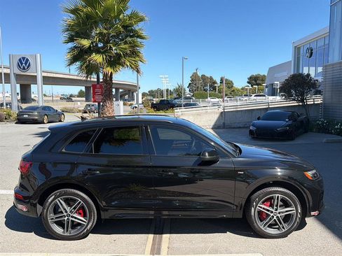 Used 2024 Audi Q5 e Prestige w/ Prestige Package AWD/4WD image 5