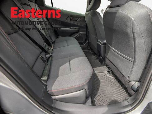 Used 2025 Toyota Prius Plug-In Hybrid image 20