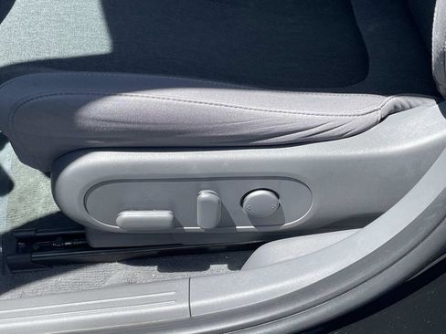 Certified 2023 Hyundai Ioniq 5 SE w/ Cargo Package RWD image 22