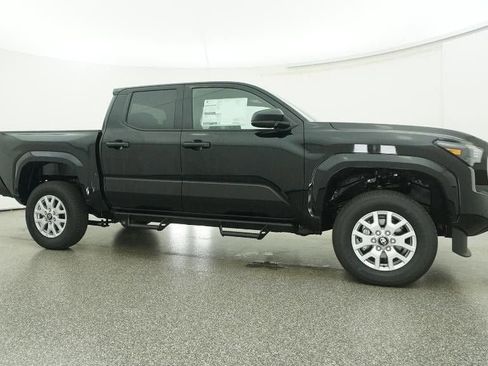 New 2025 Toyota Tacoma SR image 28