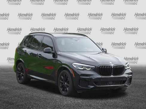 Used 2022 BMW X5 xDrive40i w/ M Sport Package AWD/4WD image 2