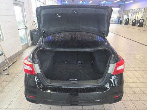 Used 2017 Nissan Sentra S image 10